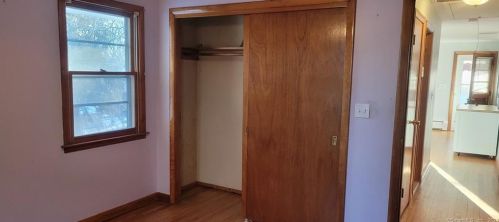 184 Chimney Hill Rd, Wallingford CT  06492-1600 exterior