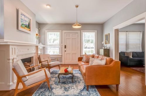 2208 Hillcrest St, Fort Worth TX  76107-4300 exterior