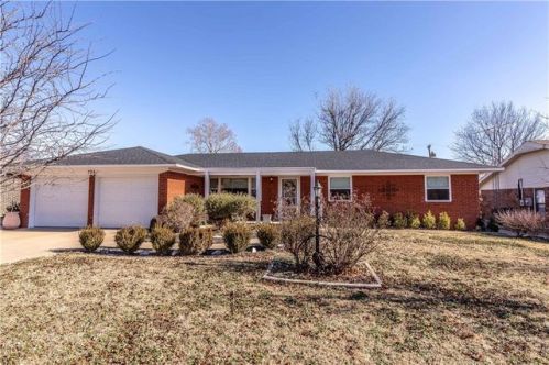 724 Brewer Ave, Hydro, OK 73048-8608