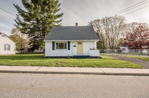 227 North St, Killingly CT  06239-1926 exterior