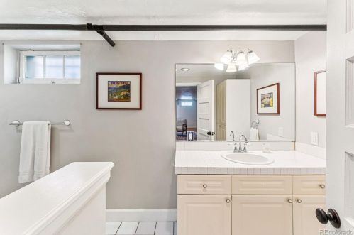 2037 Kearney St, Denver CO  80207-3919 exterior