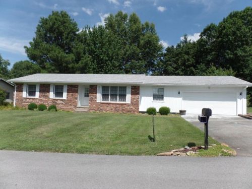 38 Orchard Rd, Harrisburg, IL 62946-5270