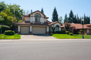 381 Prewett Dr, Folsom, CA 95630-6520