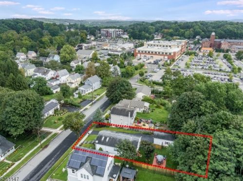 9 Mason Ave, Fredon, NJ 07860-2407