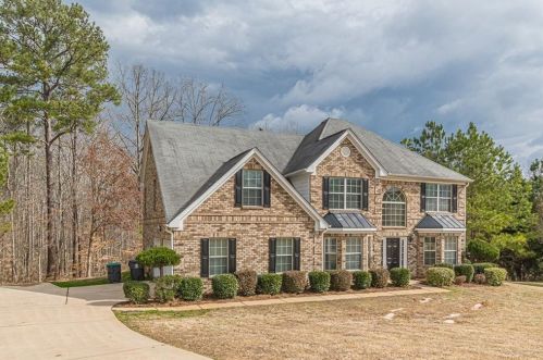 196 Sunflower Meadows Dr, Mcdonough, GA 30252-3713