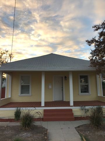 109 Church St, Redlands, CA 92374-3527