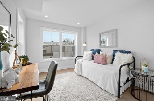 541 22nd St, Philadelphia PA  19130-3130 exterior