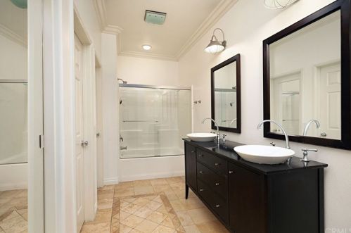 15 Salton, Irvine CA  92602-2425 exterior