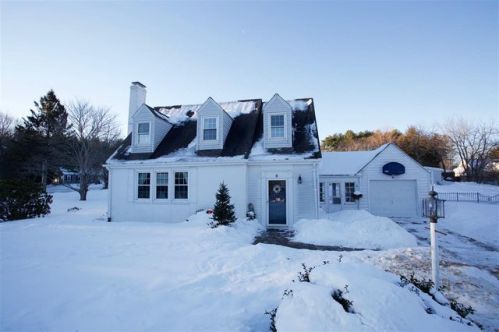 6 Blueberry Ln, Rye, NH 03870-2302
