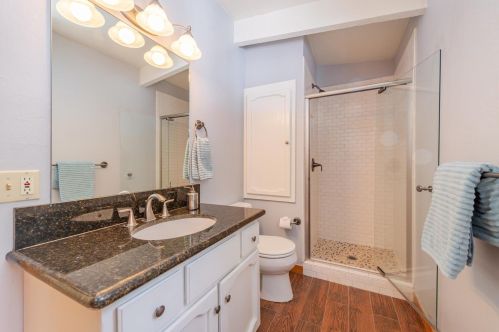 11436 Rhineland Ave, Truckee CA  96161-7067 exterior