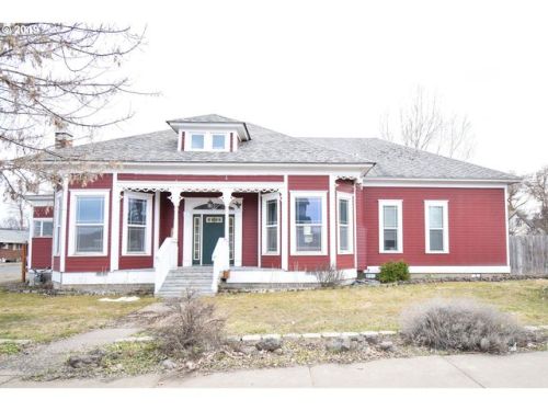 500 Albany St, Elgin, OR