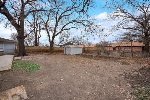 2817 Sierra Dr, Fort Worth TX 76116-3917 exterior