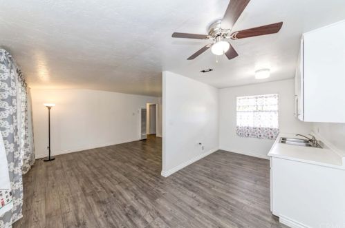 3110 Coolidge Ave, Anaheim CA  92801-6001 exterior