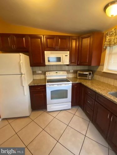 3112 Belgrade St, Philadelphia PA 19134-5030 exterior