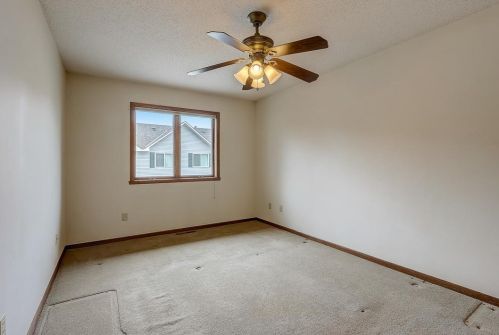 3727 Gershwin Ln, Saint Paul MN  55128-2944 exterior