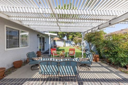 10280 Mina Ave, Whittier CA 90605-3319 exterior