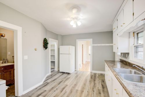 657 Bedford St, Saint Paul MN  55130-4510 exterior