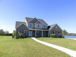 2498 Wild Pear Trl, Dandridge, TN 37725-5382