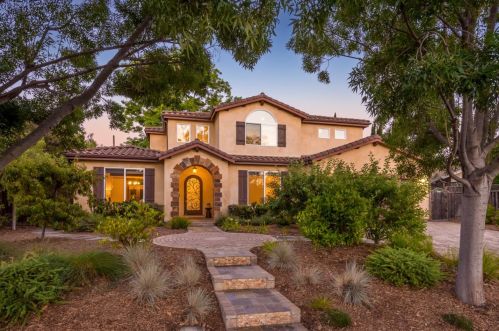 1969 Farndon Ave, Los Altos, CA 94024-6943