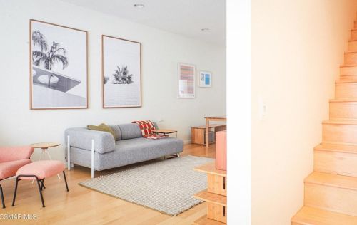 5449 Strand, Hawthorne, CA 90250-1061