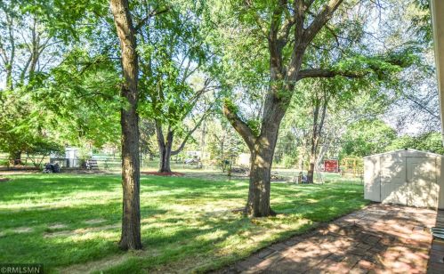 11316 Heights Dr, Minneapolis MN  55433-3528 exterior