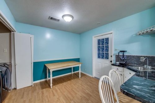 420 Farrer St, Angleton TX 77515-5027 exterior