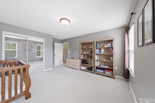 203 Cricket Hill Cir, Princeton NJ  08540-9010 exterior