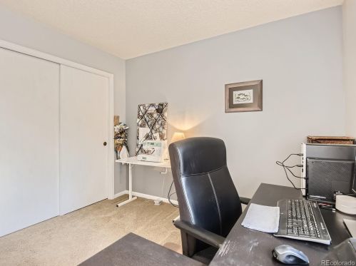 18191 Crestridge Dr, Aurora CO 80015-2667 exterior