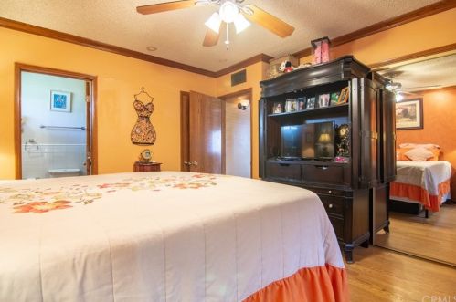 4151 132 St, Hawthorne CA 90250-5904 exterior