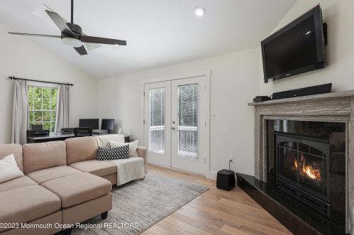 34 Barbara Ter, Middletown NJ 07748-1202 exterior