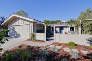 725 Londonderry Dr, Sunnyvale CA  94087-4738 exterior