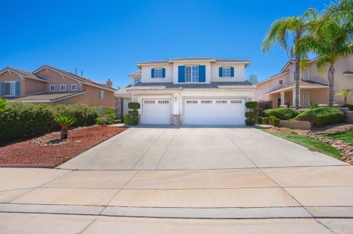 8482 Alexandria St, Riverside, CA 92508-8109