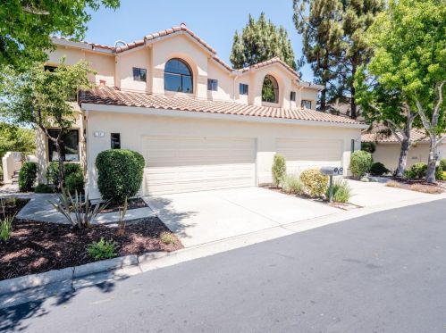 12 Marigold Ln, San Carlos, CA 94070-1545