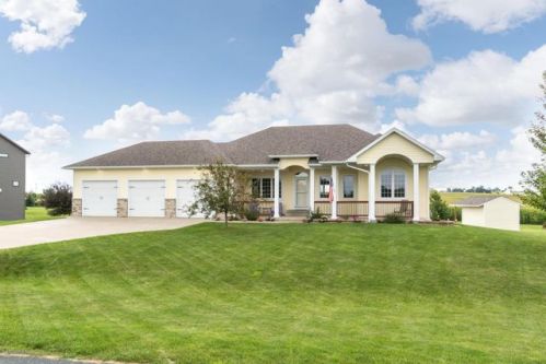 580 Sunny View Ln, Douglas, MN 55960-1342