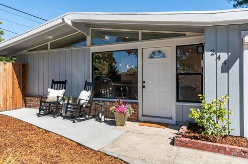 244 Lakemuir Dr, Sunnyvale, CA 94089-2053