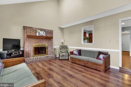 1549 Jefferson Ct, Lancaster PA  17602-1245 exterior