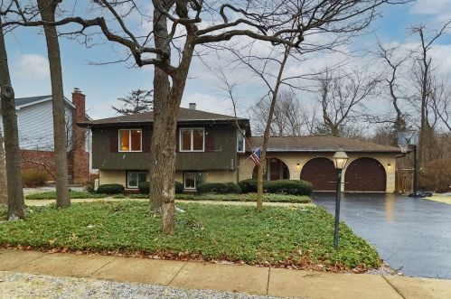 288 Jervey Ln, Hanover Park, IL 60103-4518