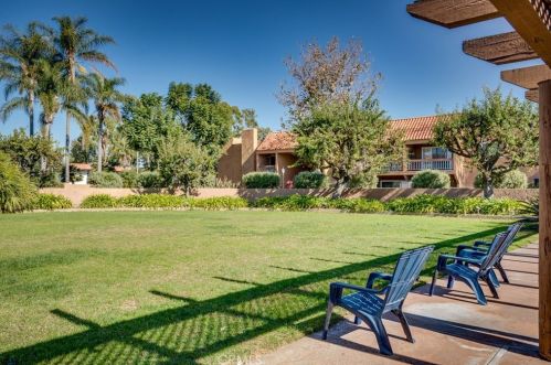 6600 Warner Ave, Huntington Beach, CA 92647-5242