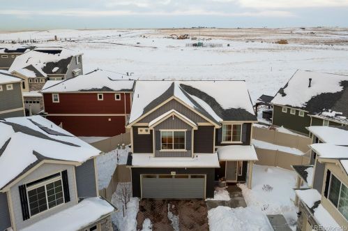 4568 Quemoy St, Aurora CO  80019-6025 exterior