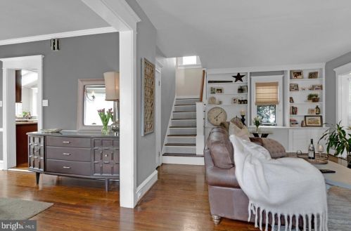 215 Marne Ave, Haddonfield NJ 08033-1444 exterior