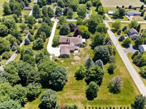 6015 Morris Rd, Springfield OH  45502-9521 exterior
