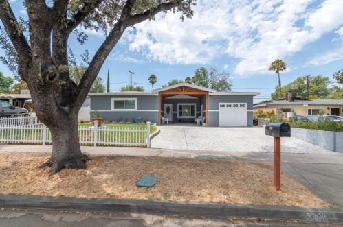 3056 Priscilla St, Riverside CA  92506-4314 exterior