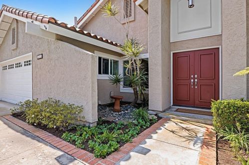 816 Glen Arbor Dr, Encinitas, CA 92024-1939