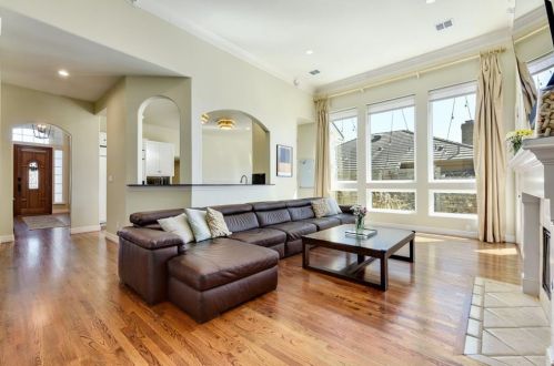 5903 Cane Pace, Austin TX  78746-1167 exterior