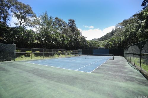21 Craigside Pl, Honolulu HI  96817-1763 exterior