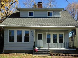 2623 Carter Ave, Erie PA  16506-2119 exterior