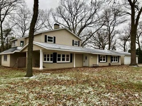 5105 Timber Ln, Bull Valley, IL 60098-8822