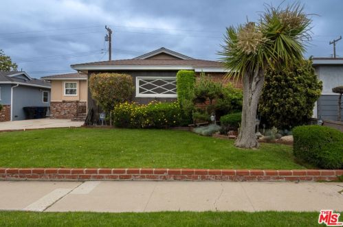 18116 Gramercy Pl, Torrance, CA 90504-4349