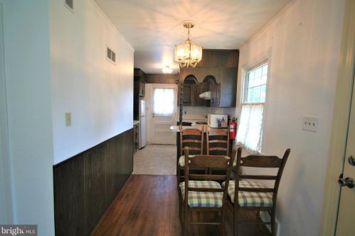 146 Linden Ln, Princeton NJ  08540-3837 exterior