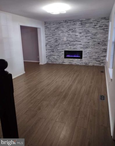 58 Ashland Ave, Erial, NJ 08081-2184